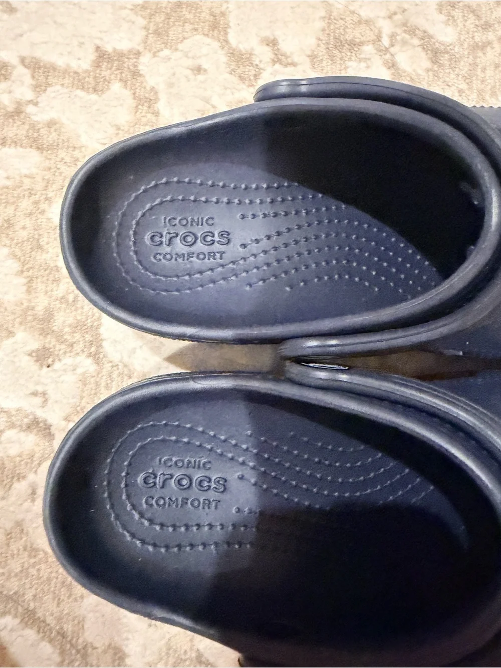 CROCS Kids Classic Clogs Roomy Fit in Navy Blue